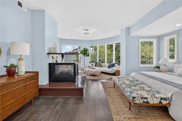11411 Decente Court, Studio City, CA 91604