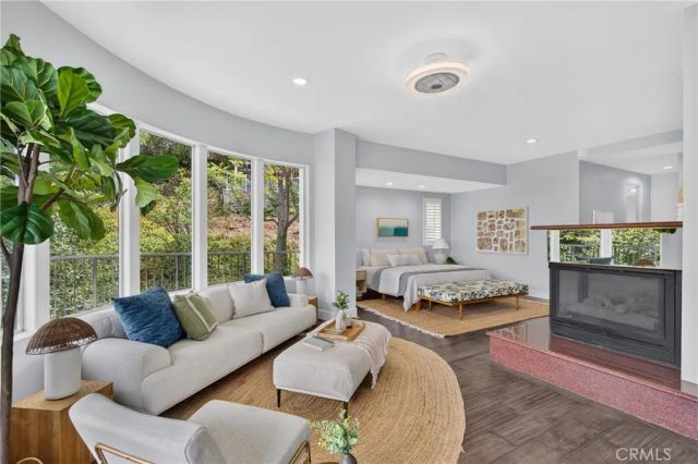 11411 Decente Court, Studio City, CA 91604
