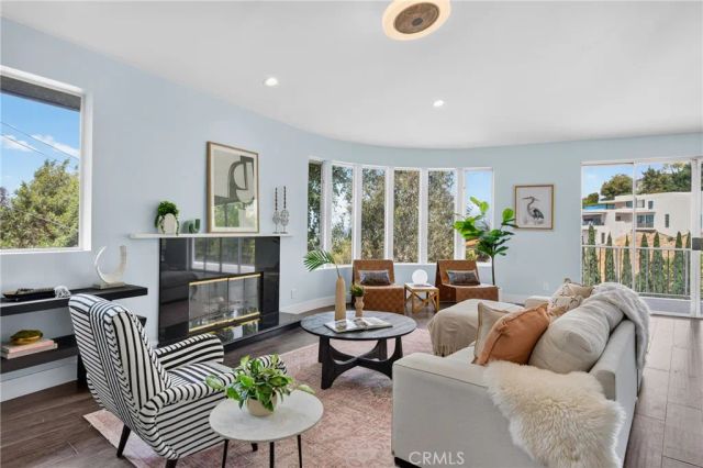 11411 Decente Court, Studio City, CA 91604