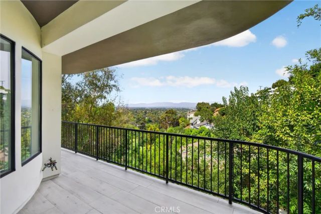 11411 Decente Court, Studio City, CA 91604