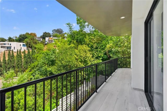 11411 Decente Court, Studio City, CA 91604