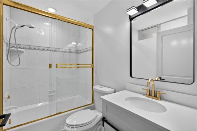 11411 Decente Court, Studio City, CA 91604