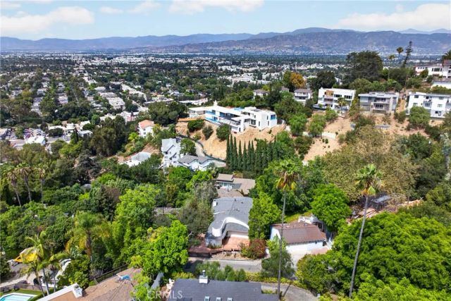 11411 Decente Court, Studio City, CA 91604