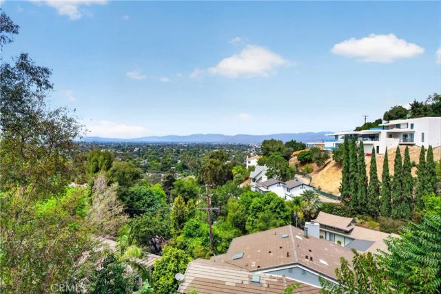 11411 Decente Court, Studio City, CA 91604