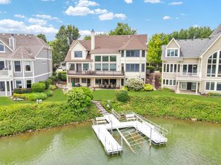 13151 S Lake Mary Drive, Plainfield, IL 60585