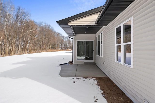 204 BLACK CHERRY COURT, Shawano, WI 54166