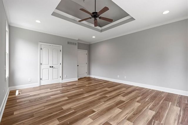 14713 CONNELL Street, Overland Park, KS 66221