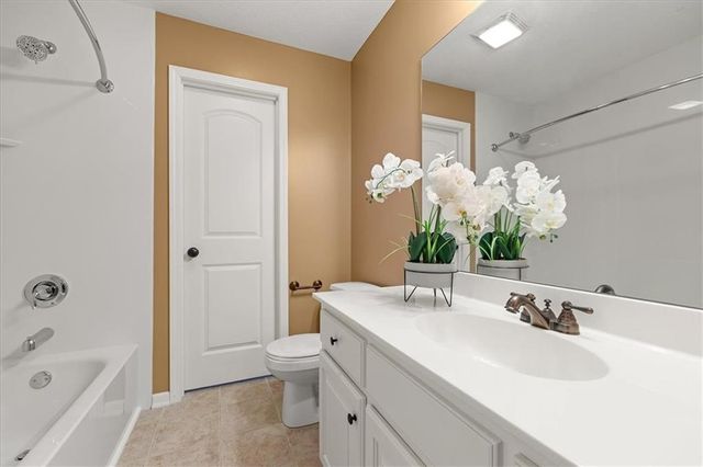 14713 CONNELL Street, Overland Park, KS 66221