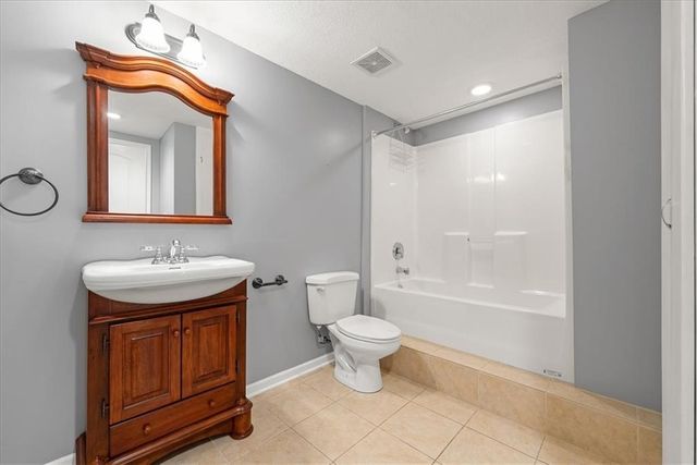 14713 CONNELL Street, Overland Park, KS 66221