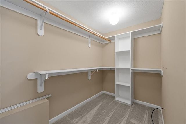 14713 CONNELL Street, Overland Park, KS 66221
