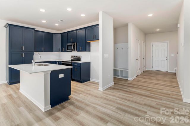 5118 Tommy Lane 802, Stanley, NC 28164