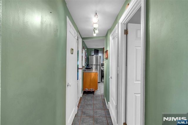 228 Washington Avenue, Elmwood Park, NJ 07407