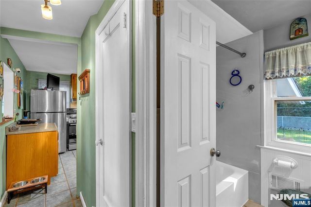 228 Washington Avenue, Elmwood Park, NJ 07407