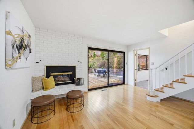 135 Dolton Avenue, San Carlos, CA 94070