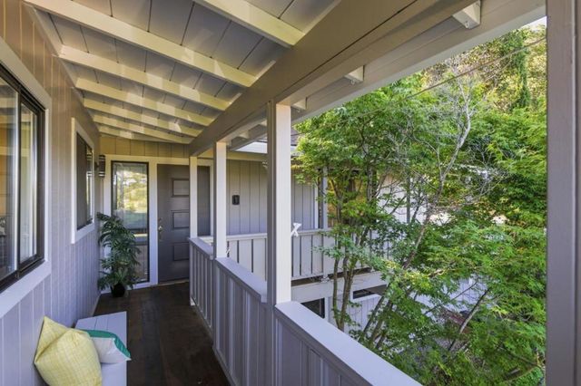 135 Dolton Avenue, San Carlos, CA 94070