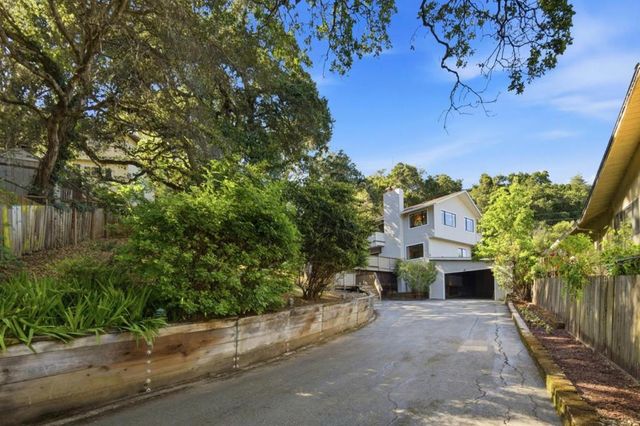 135 Dolton Avenue, San Carlos, CA 94070