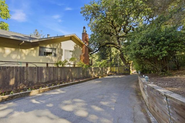 135 Dolton Avenue, San Carlos, CA 94070