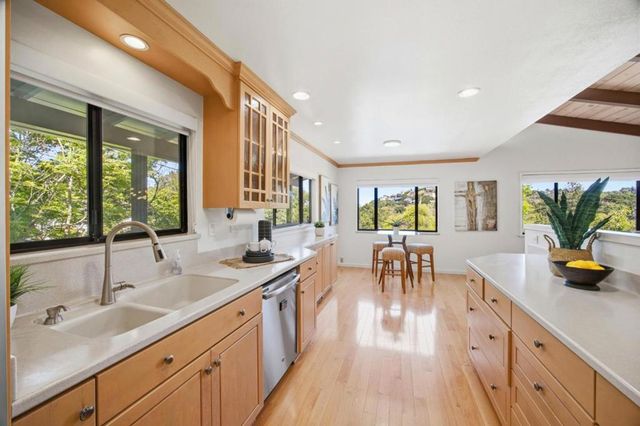 135 Dolton Avenue, San Carlos, CA 94070