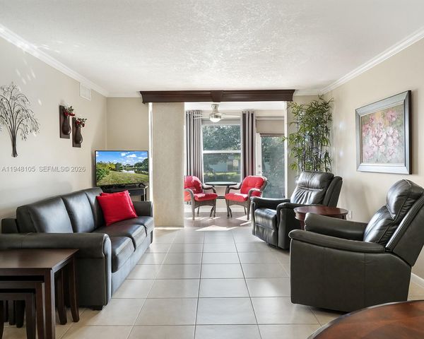 2751 N Pine Island Rd 105, Sunrise, FL 33322