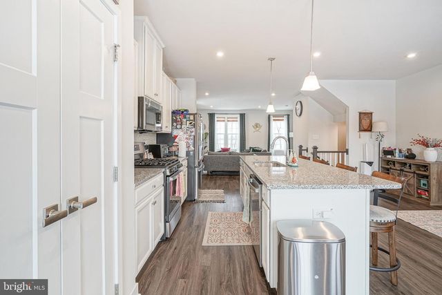 169 NATHAN DR, Cinnaminson, NJ 08077