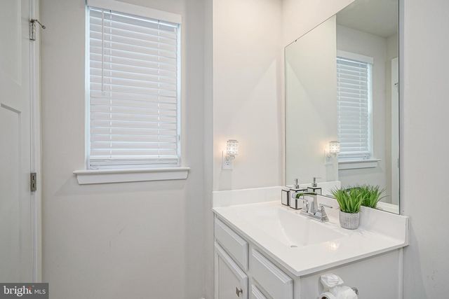 169 NATHAN DR, Cinnaminson, NJ 08077