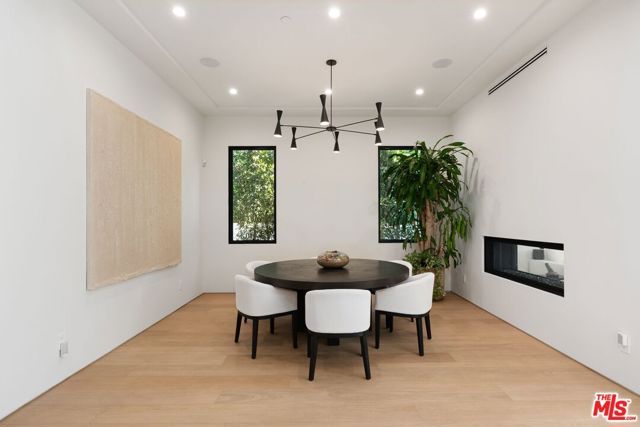 6258 Drexel Avenue, Los Angeles, CA 90048
