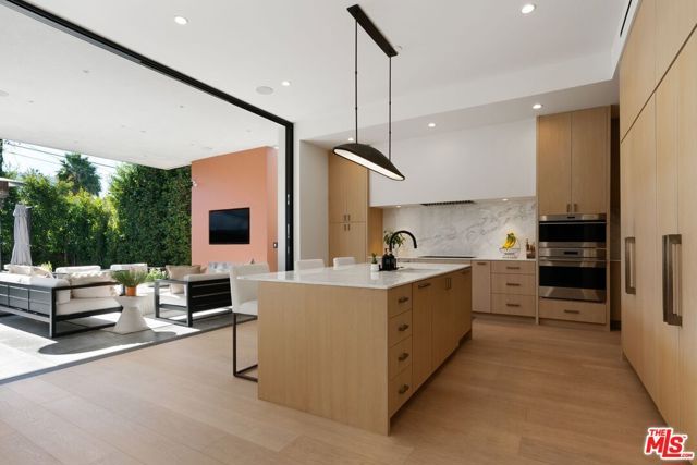 6258 Drexel Avenue, Los Angeles, CA 90048