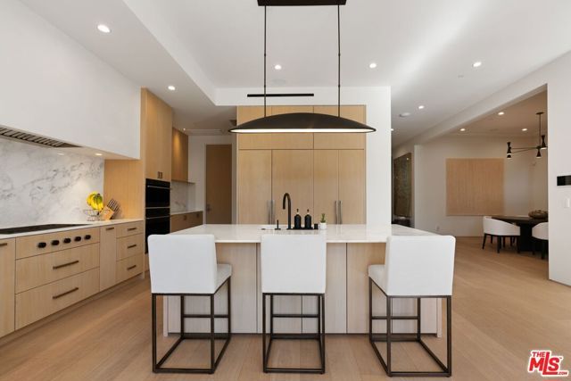 6258 Drexel Avenue, Los Angeles, CA 90048