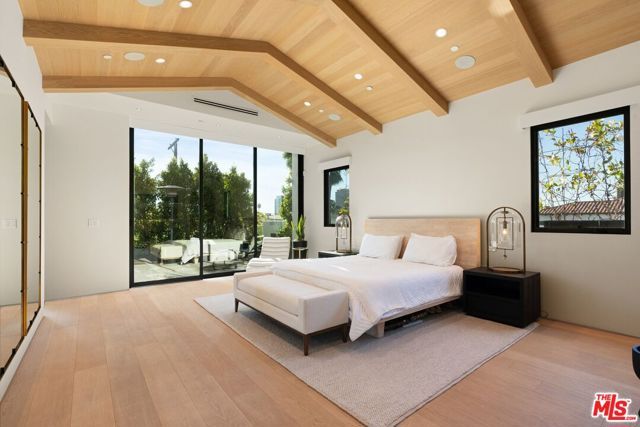 6258 Drexel Avenue, Los Angeles, CA 90048