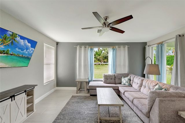 1881 Grey Falcon Circle SW, Vero Beach, FL 32962