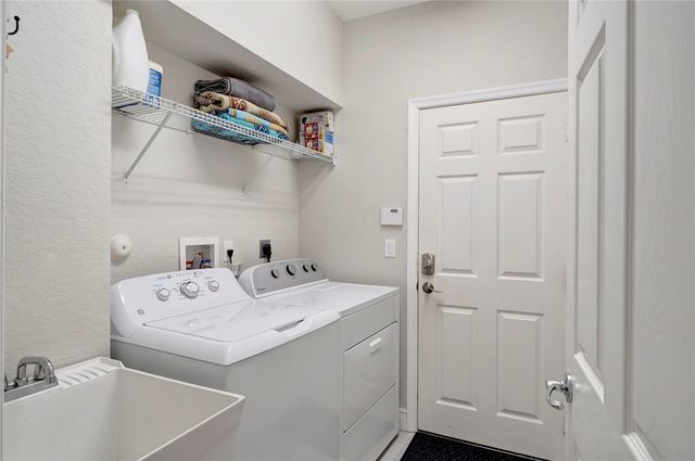 1881 Grey Falcon Circle SW, Vero Beach, FL 32962