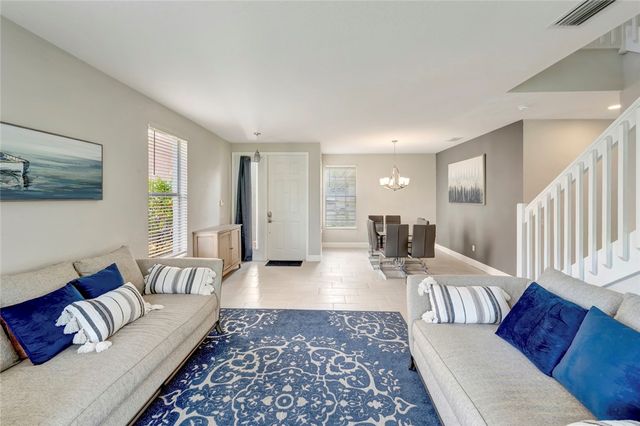 1881 Grey Falcon Circle SW, Vero Beach, FL 32962