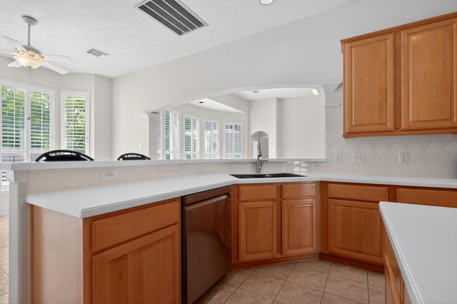 4323 Young Street, Pasadena, TX 77504