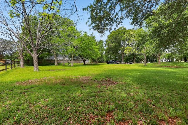 4323 Young Street, Pasadena, TX 77504