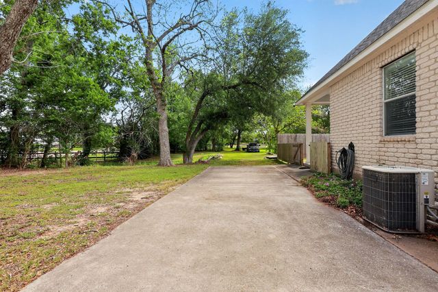 4323 Young Street, Pasadena, TX 77504