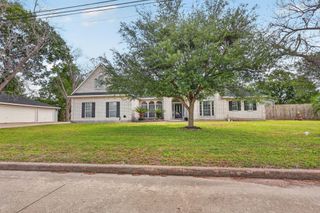 4323 Young Street, Pasadena, TX 77504