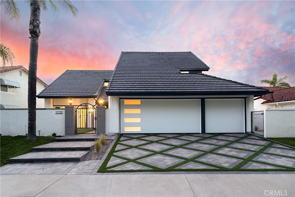 Image 2 of property listing at 22332 Canaveras, Mission Viejo, CA 92691
