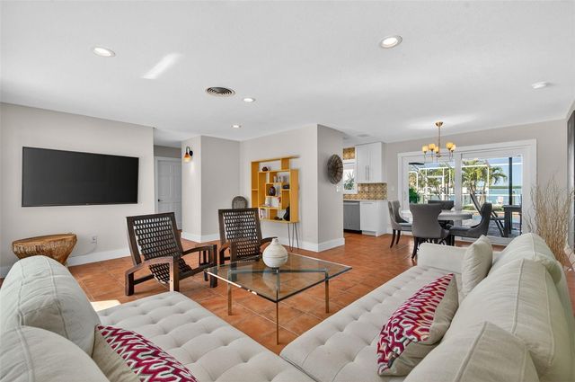 640 CAPRI BOULEVARD, Treasure Island, FL 33706