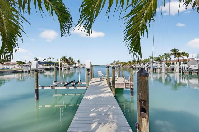 640 CAPRI BOULEVARD, Treasure Island, FL 33706