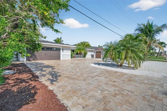 640 CAPRI BOULEVARD, Treasure Island, FL 33706