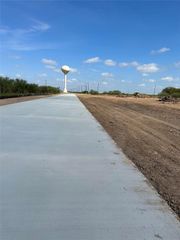 1423 Southfork Ranch Road, Sealy, TX 77474