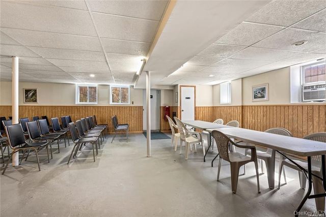 400 Fulton Street 14C, Farmingdale, NY 11735