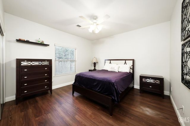 12700 Clay Creek Court, Bakersfield, CA 93312