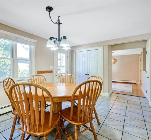33 Lill Avenue, Newton, MA 02465