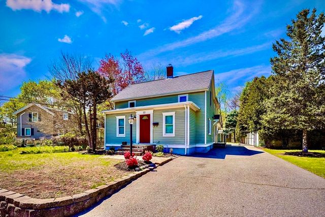 33 Lill Avenue, Newton, MA 02465