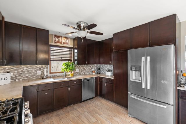 811 Polk Avenue, Dyer, IN 46311