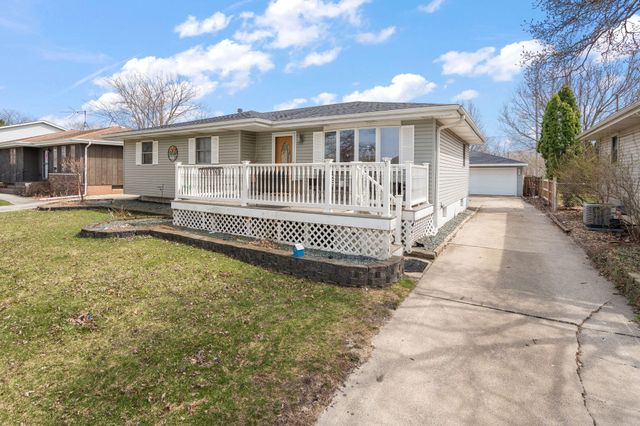 811 Polk Avenue, Dyer, IN 46311