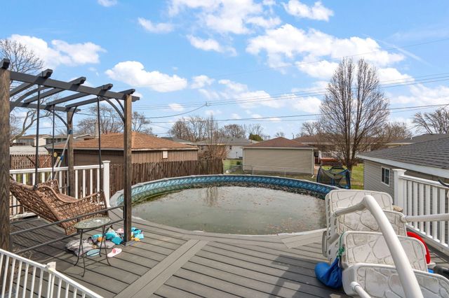 811 Polk Avenue, Dyer, IN 46311