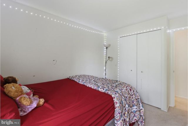 7490 HICKORY LOG CIR, Columbia, MD 21045