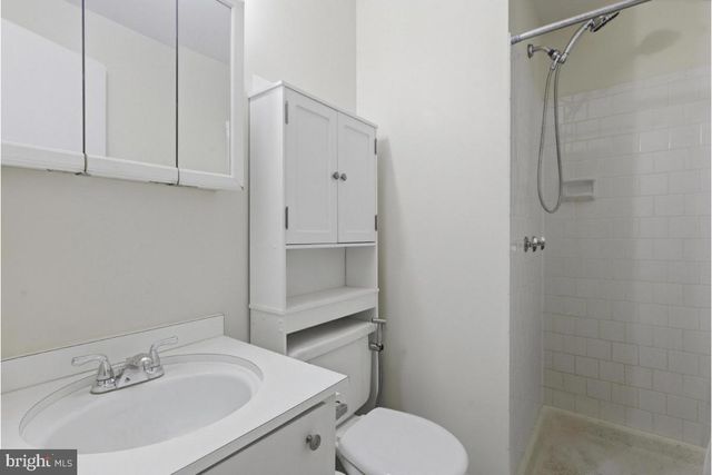 7490 HICKORY LOG CIR, Columbia, MD 21045
